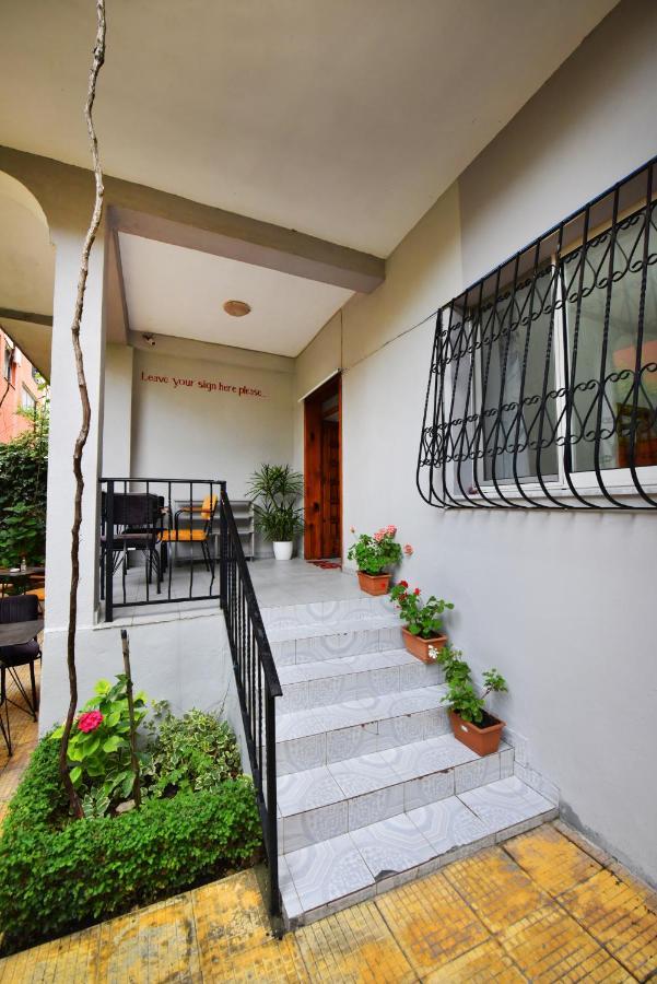 12 B&B Shkoder Ngoại thất bức ảnh
